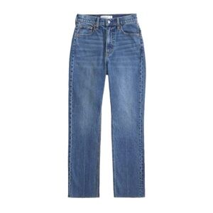 Abercrombie & Fitch Curve Love Ultra High Rise Ankle Straight in Medium (31 L)